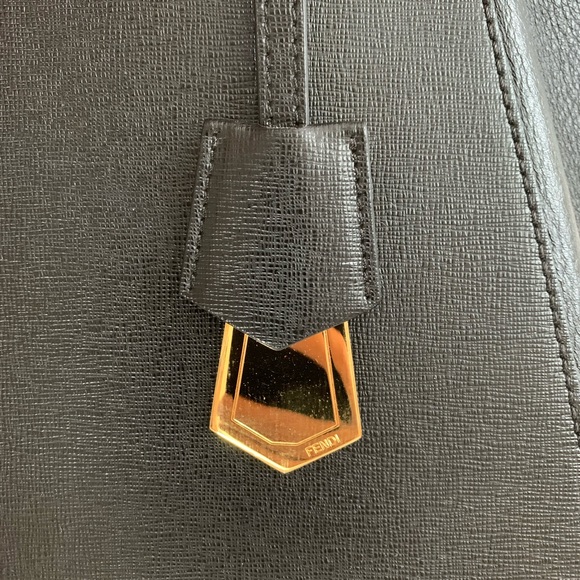 Fendi 3 Jours Trapeze Wing Leather Tote - Picture 2 of 15